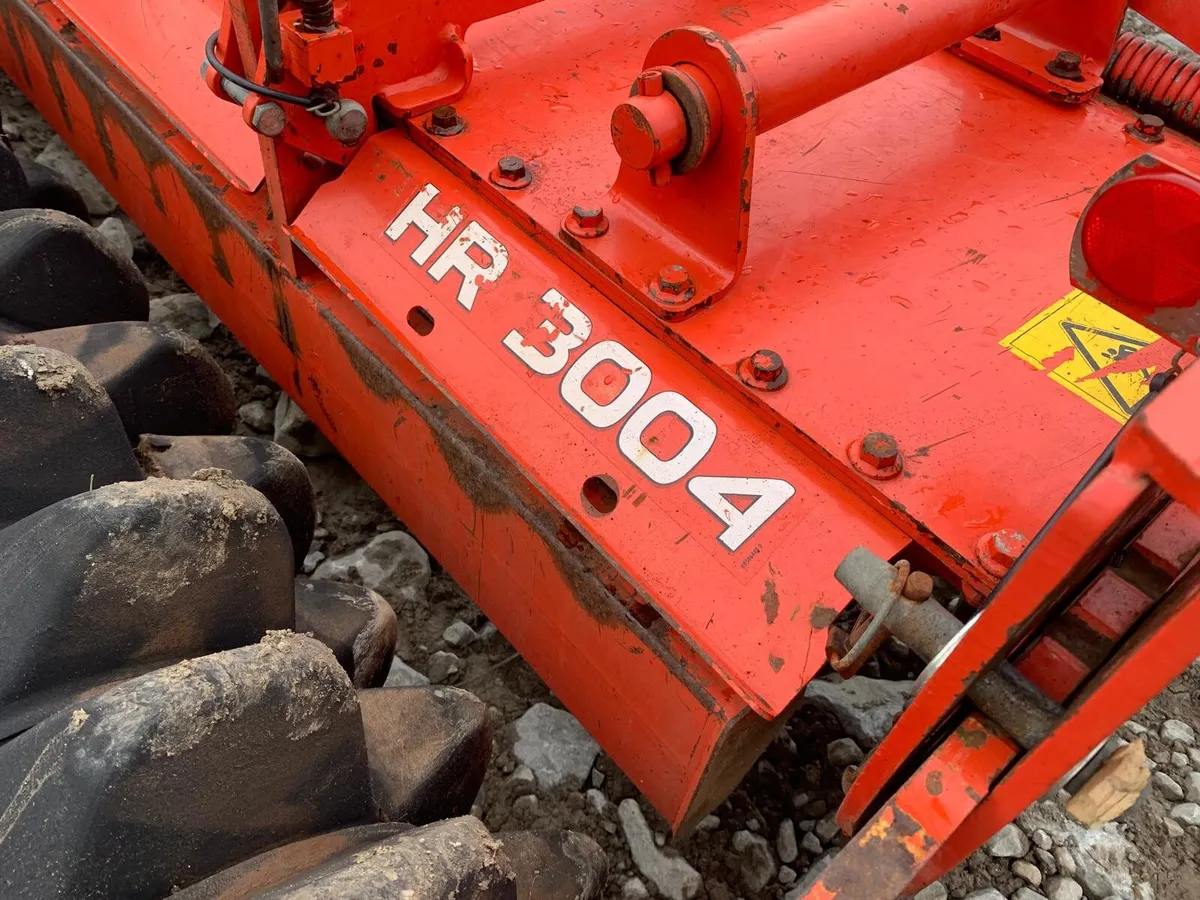 KUHN 3004 HEAVY DUTY POWER HARROW - Image 4