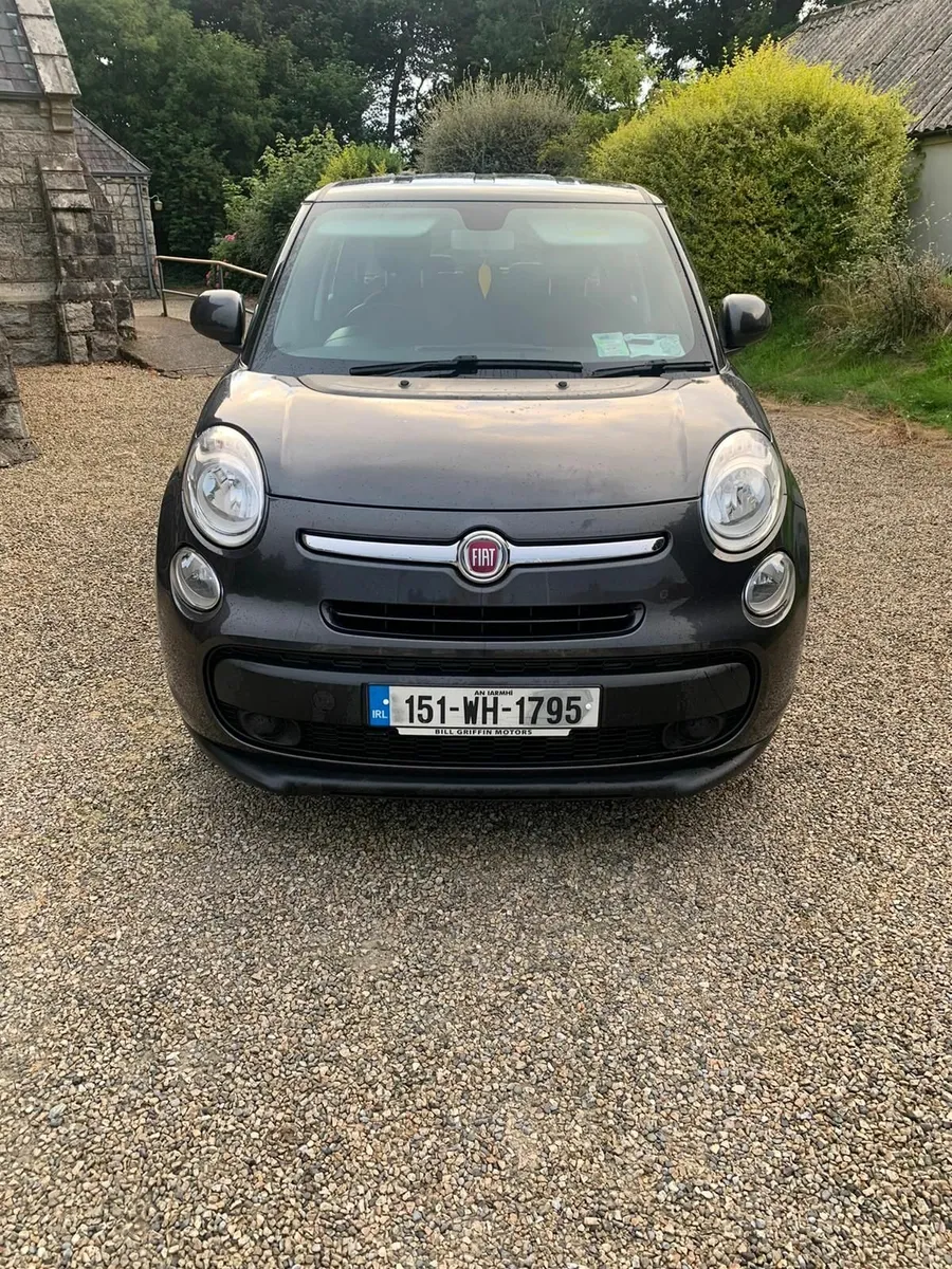 Fiat 500L 2015 - Image 1