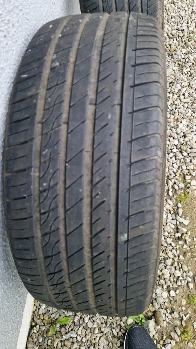 tires - Image 3