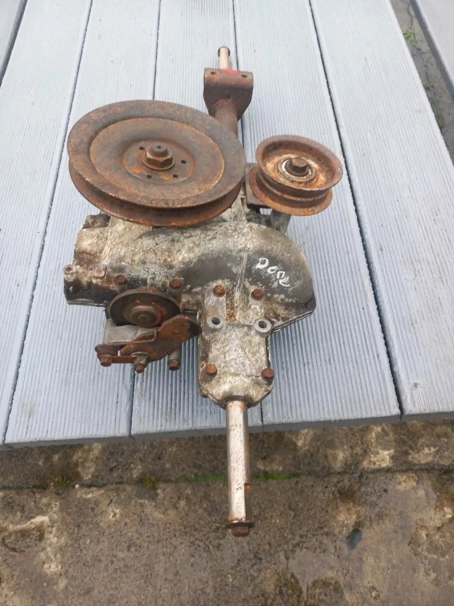 GUTBROD/M.T.D variable speed gearbox for sale - Image 2