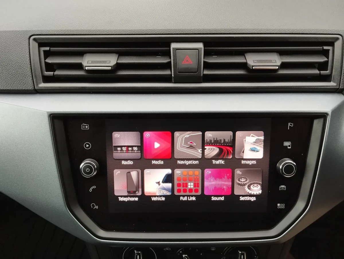 SEAT Arona 2018 - Image 3