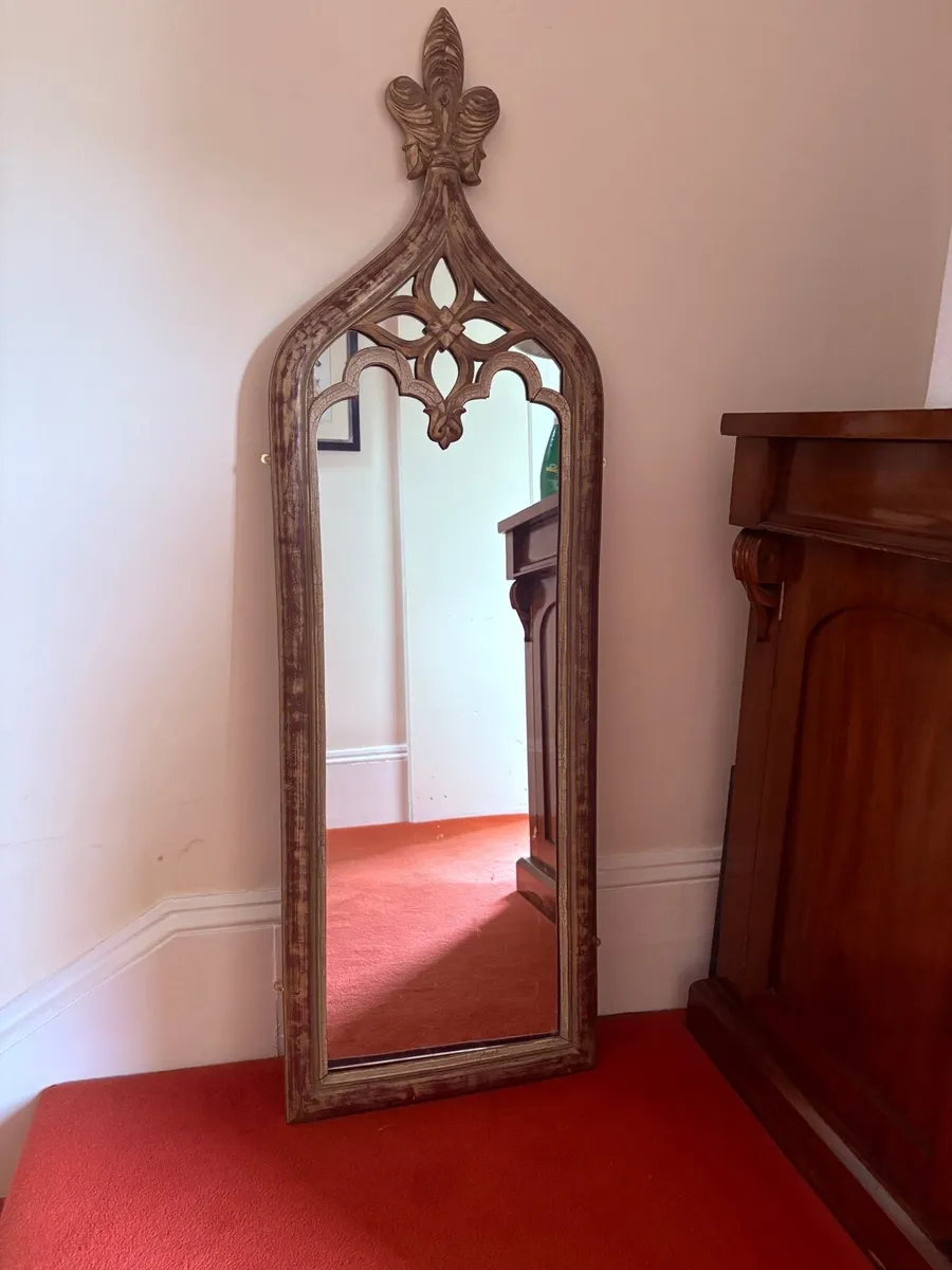 Mirror - Image 1