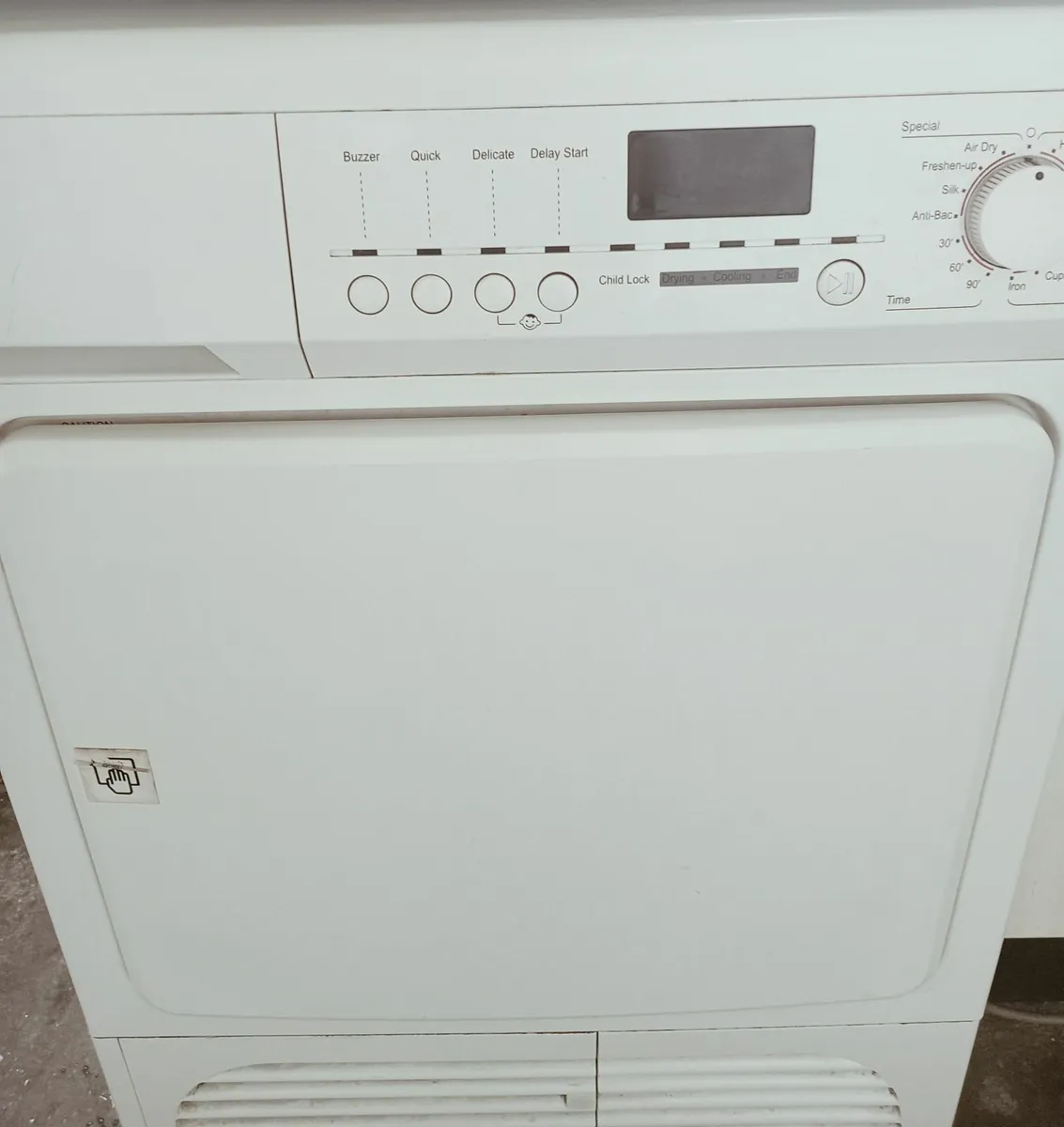 Home appliance/Dryer - Image 1