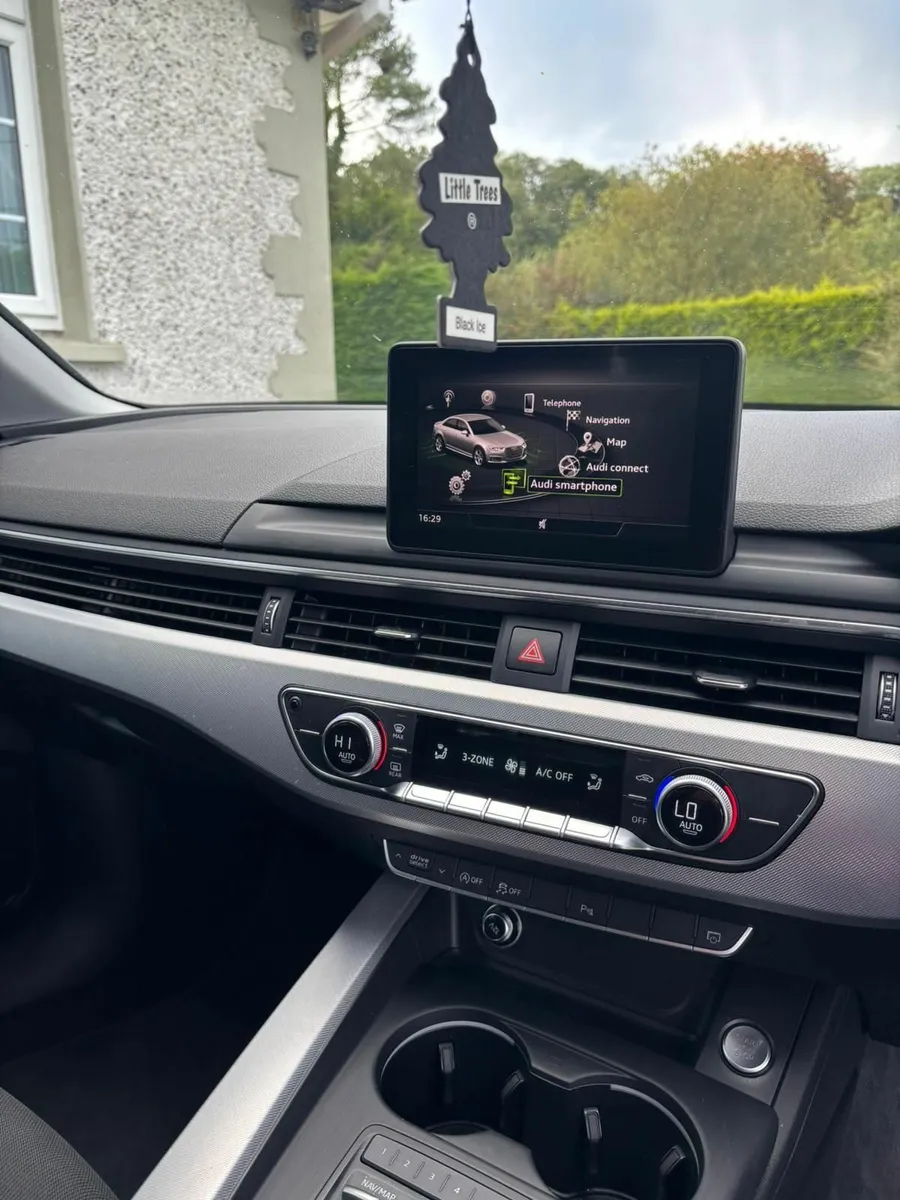 Audi A4 2017 Ultra - Image 4