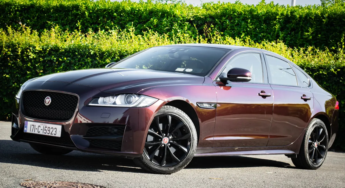 2017 Jaguar XF 2.0D R-sport 180PS *Nice Spec* AUTO - Image 3