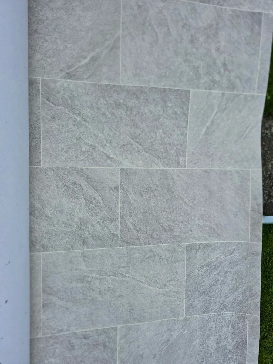 Lino feltback