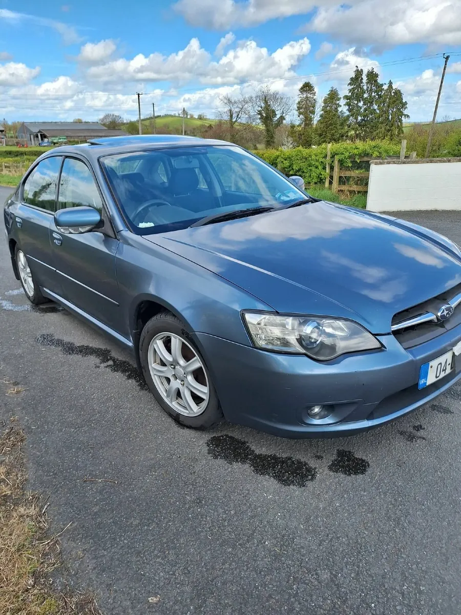 Subaru Legacy 2004 - Image 1
