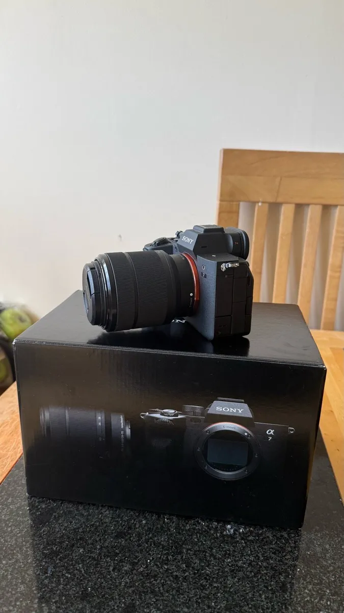 Sony A7 IV + 28-70mm Lens Kit - Mint Condition - Image 2