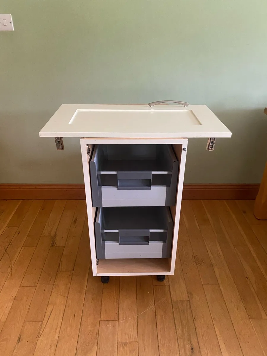 White kitchen island with real granite top - Image 3