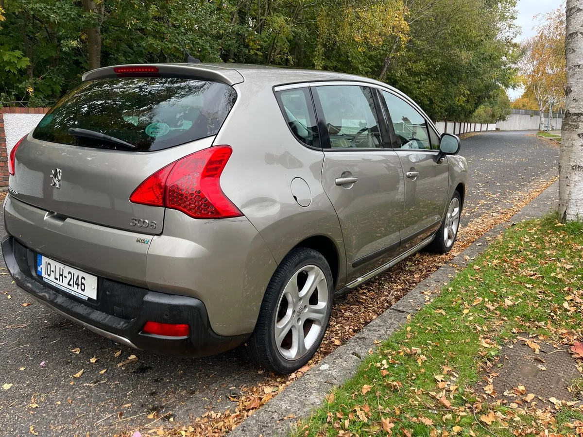2010 Peugeot 3008 -Automatic - Image 4