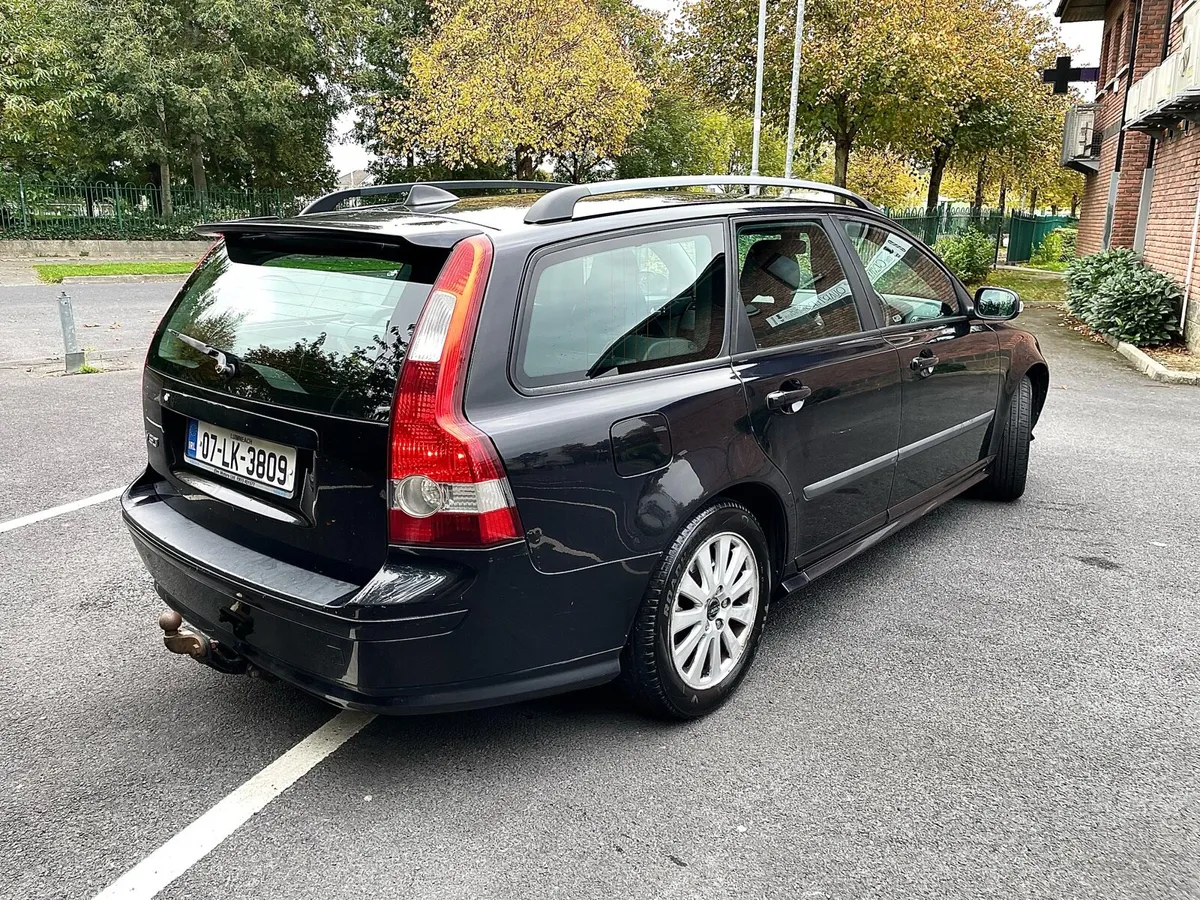 Volvo V50 long NCT - Image 3