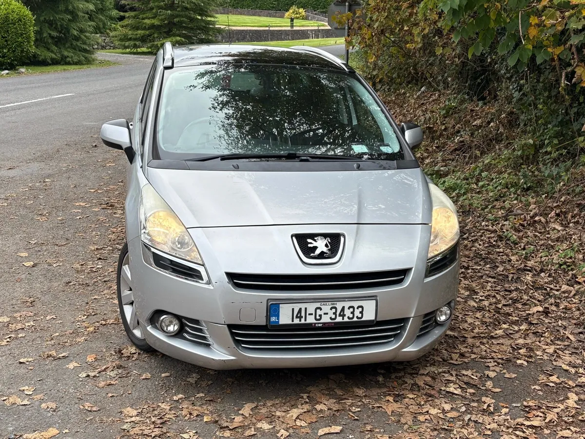 2014 Peugeot 5008 7 seater - Image 2