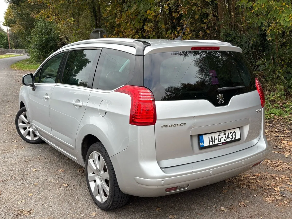 2014 Peugeot 5008 7 seater - Image 4
