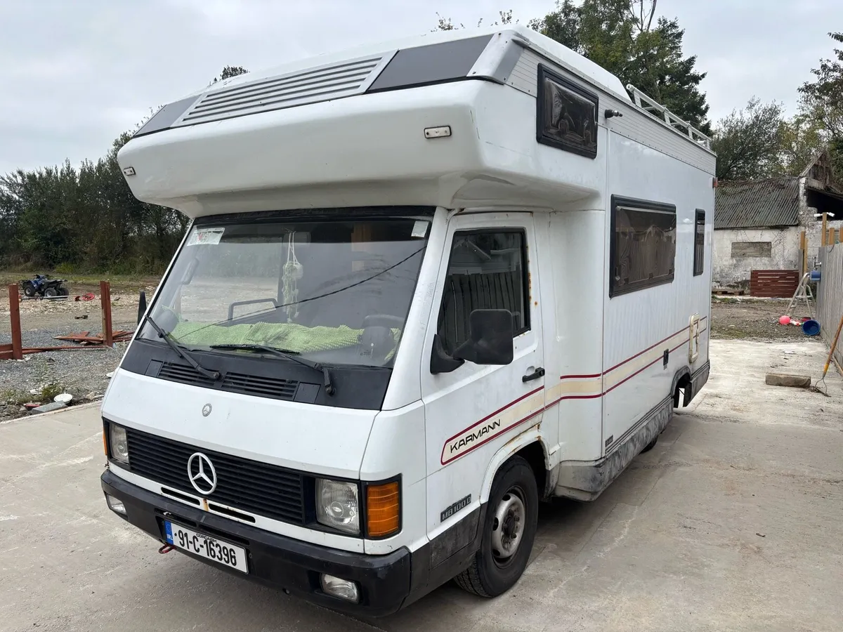 91 Mercedes Karamann 4-5 berth - Image 3