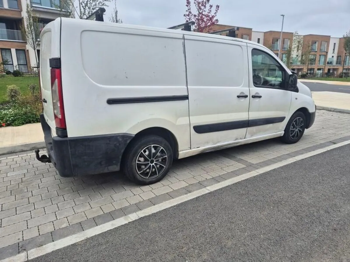 2010 Citroen Dispatch - Image 1