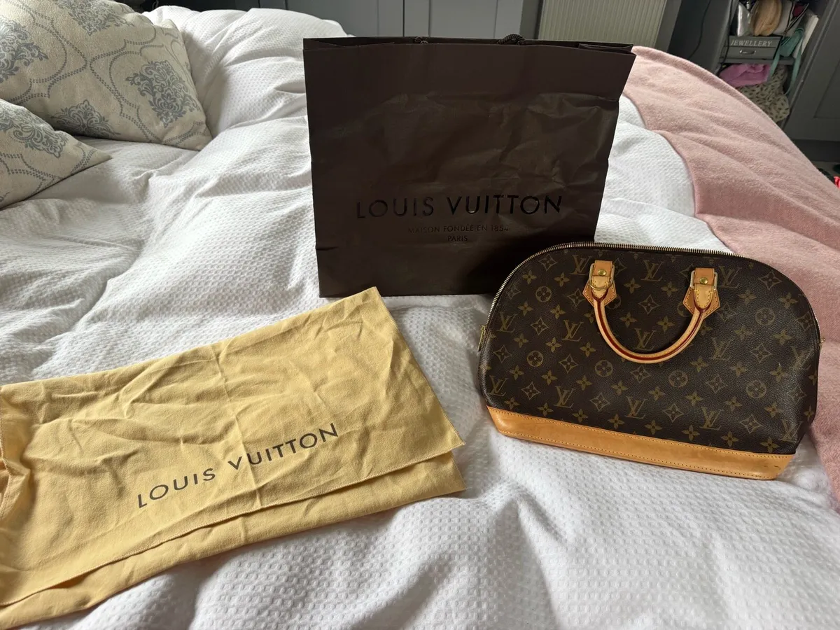 Louis Vuitton Bag - Image 4