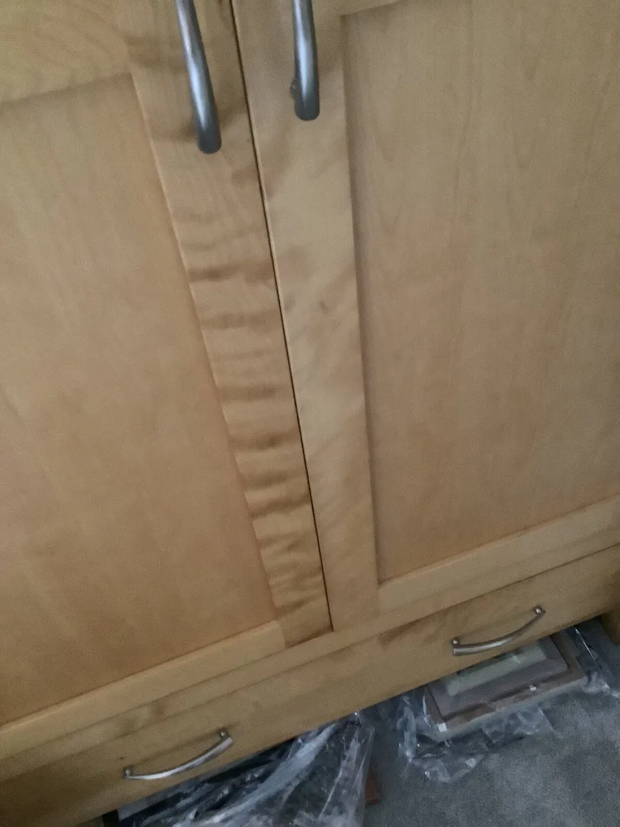 Wardrobe - Image 2