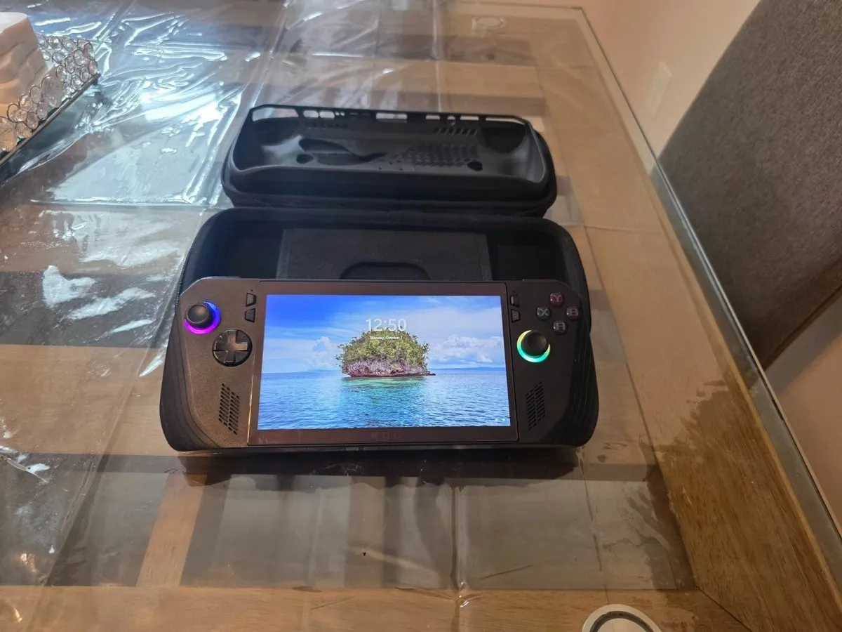 ASUS ROG Ally X 120Hz Gaming Handheld  Z1 Extreme - Image 2