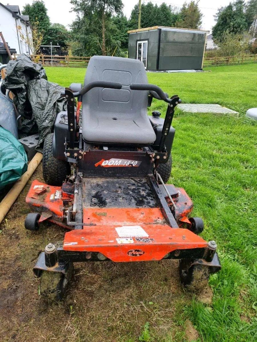 Arienz 1840 zero turn mower - Image 1