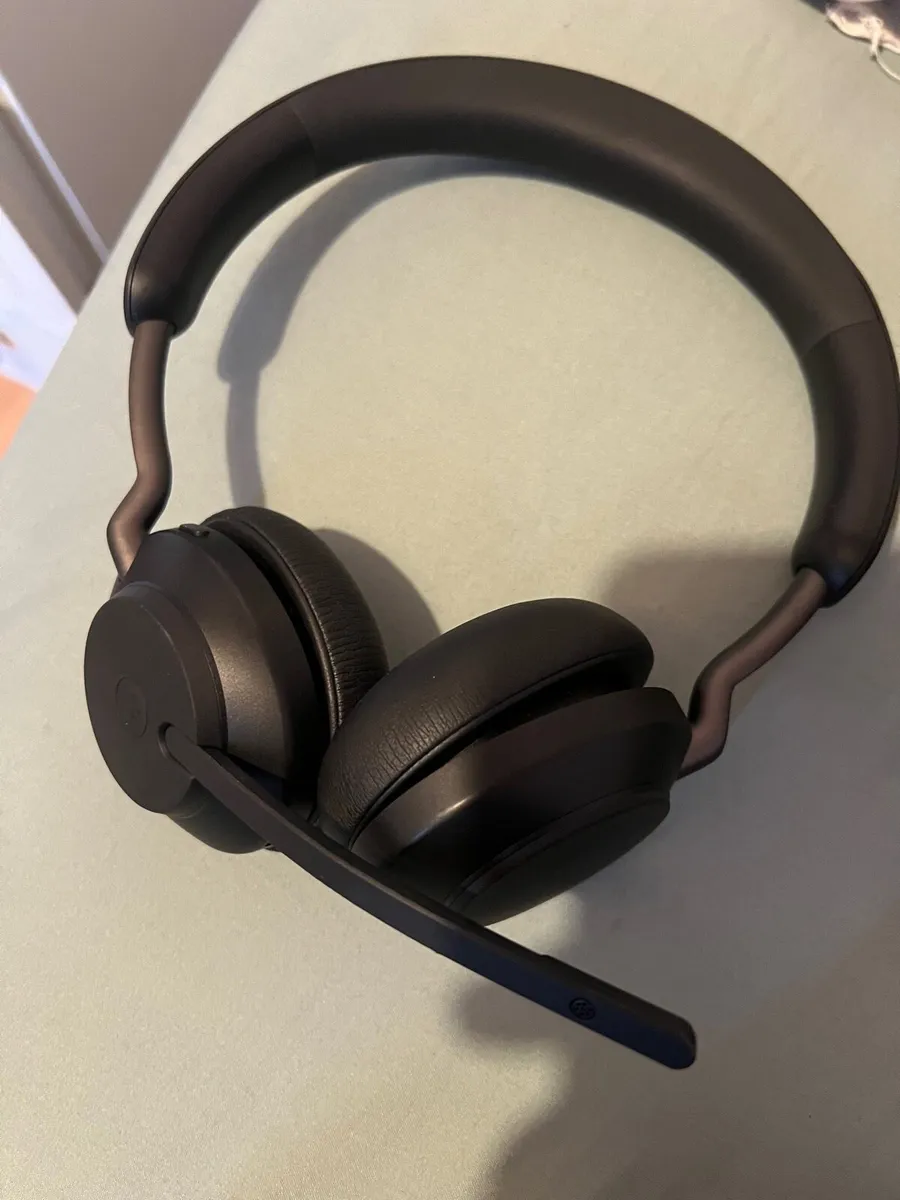 Jabra Evolve 2 - Image 1