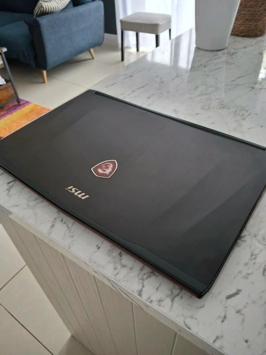 Gaming Laptop MSI Apache Pro GE62VR 7RF - Image 1