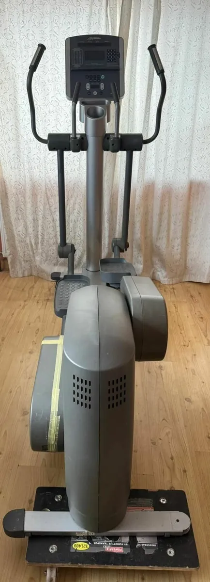 Life Fitness 95Xi Fit Stride Total Body Trainer - Image 3