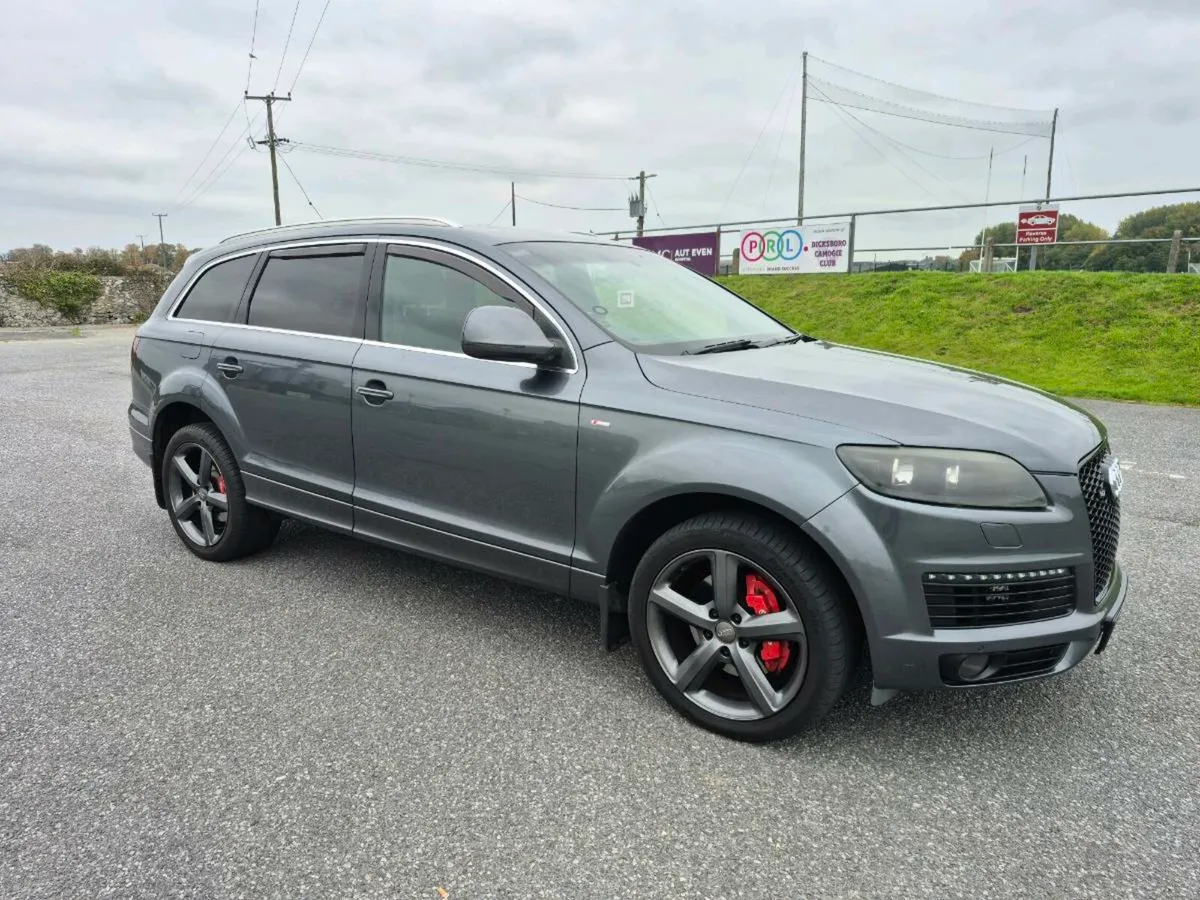 2008 Audi Q7 crewcab commercial - Image 1