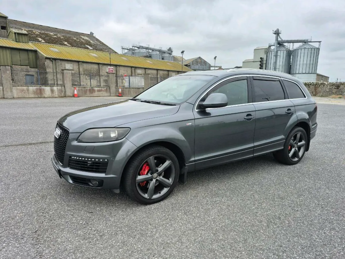 2008 Audi Q7 crewcab commercial - Image 4