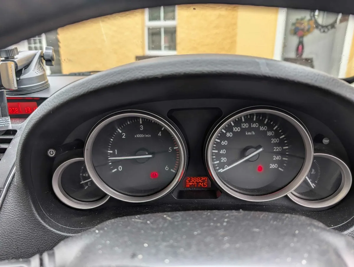 2.2 Diesel Mazda 6 Sport 2010 - Image 2