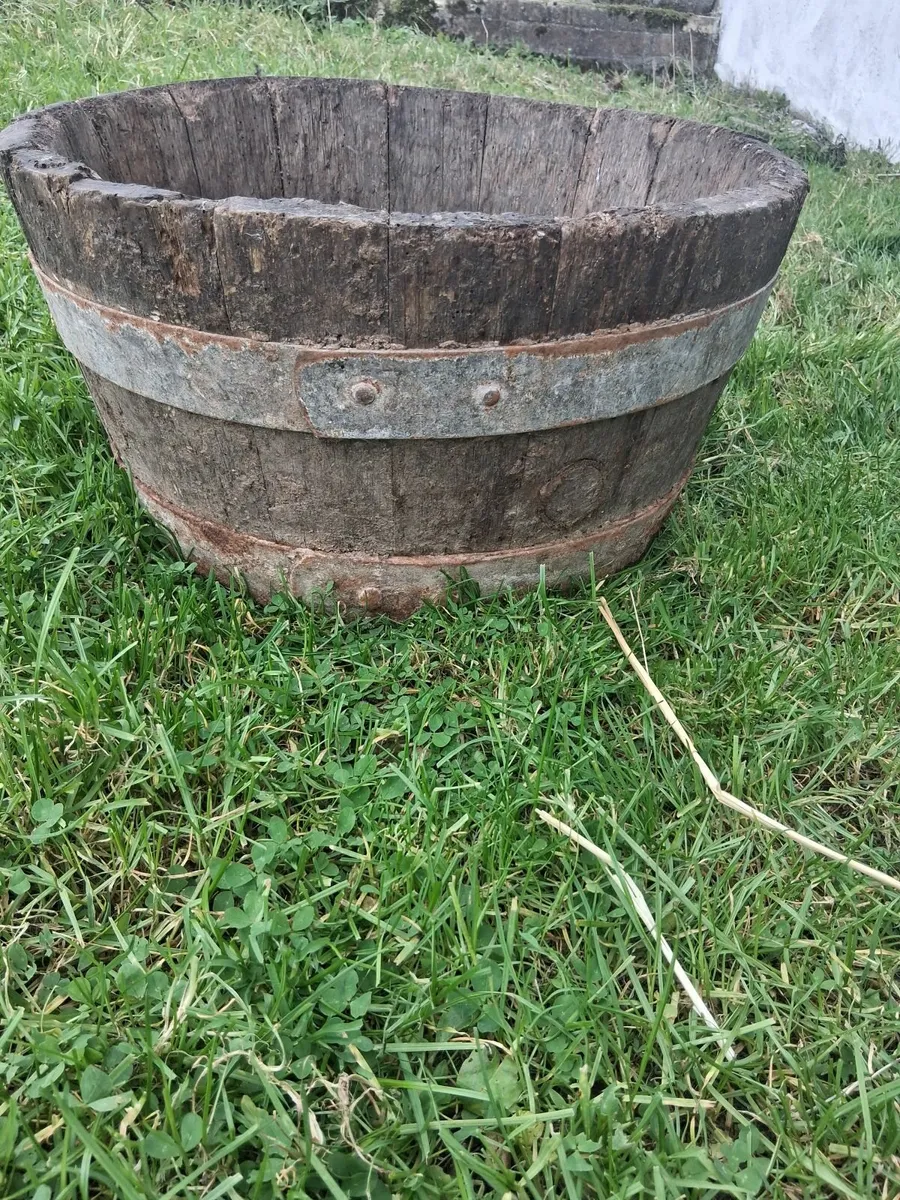 Antique Wooden barrel - Image 1
