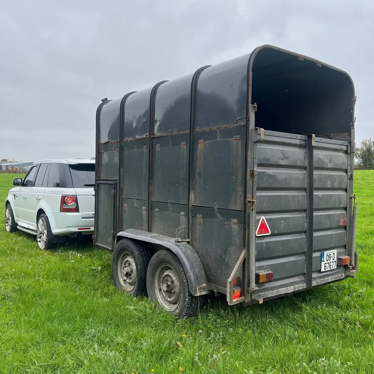 Cow /horse box - Image 4