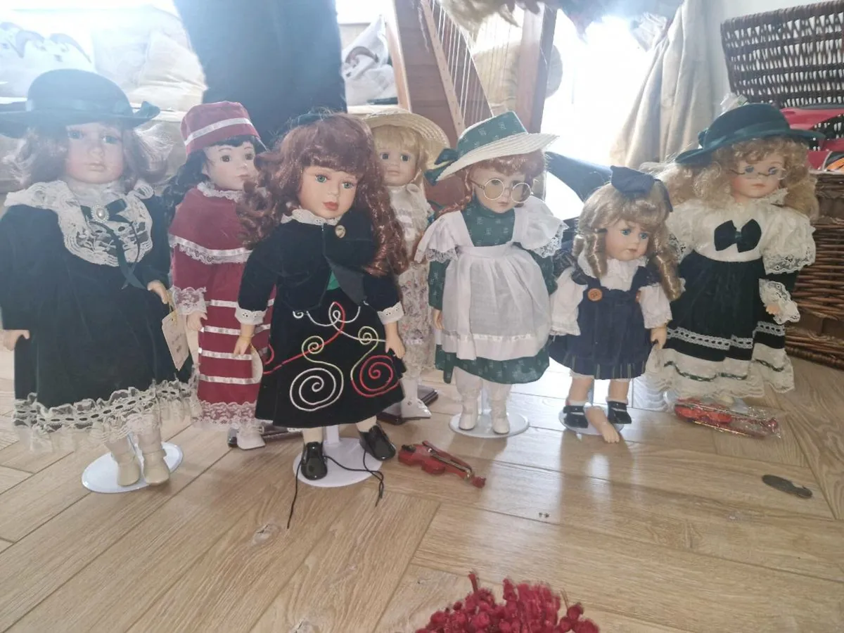 Porcelain Dolls - Image 4