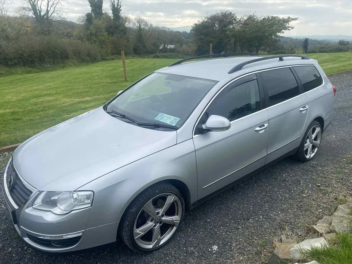 Volkswagen Passat Estate - Image 2