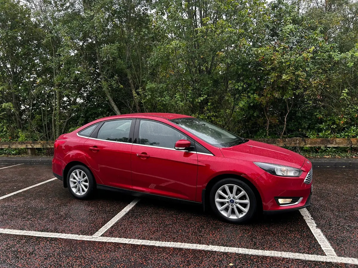 161 Ford Focus Diesel Titanium * Auto* - Image 2