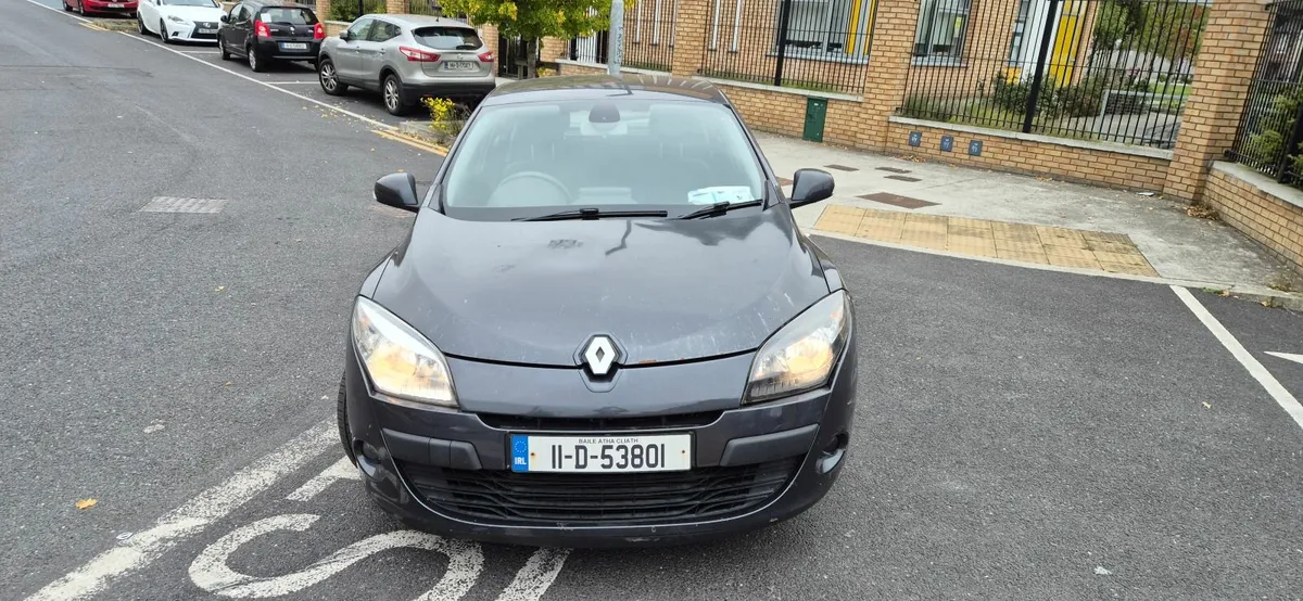 Renault Megane 2011 - Image 2