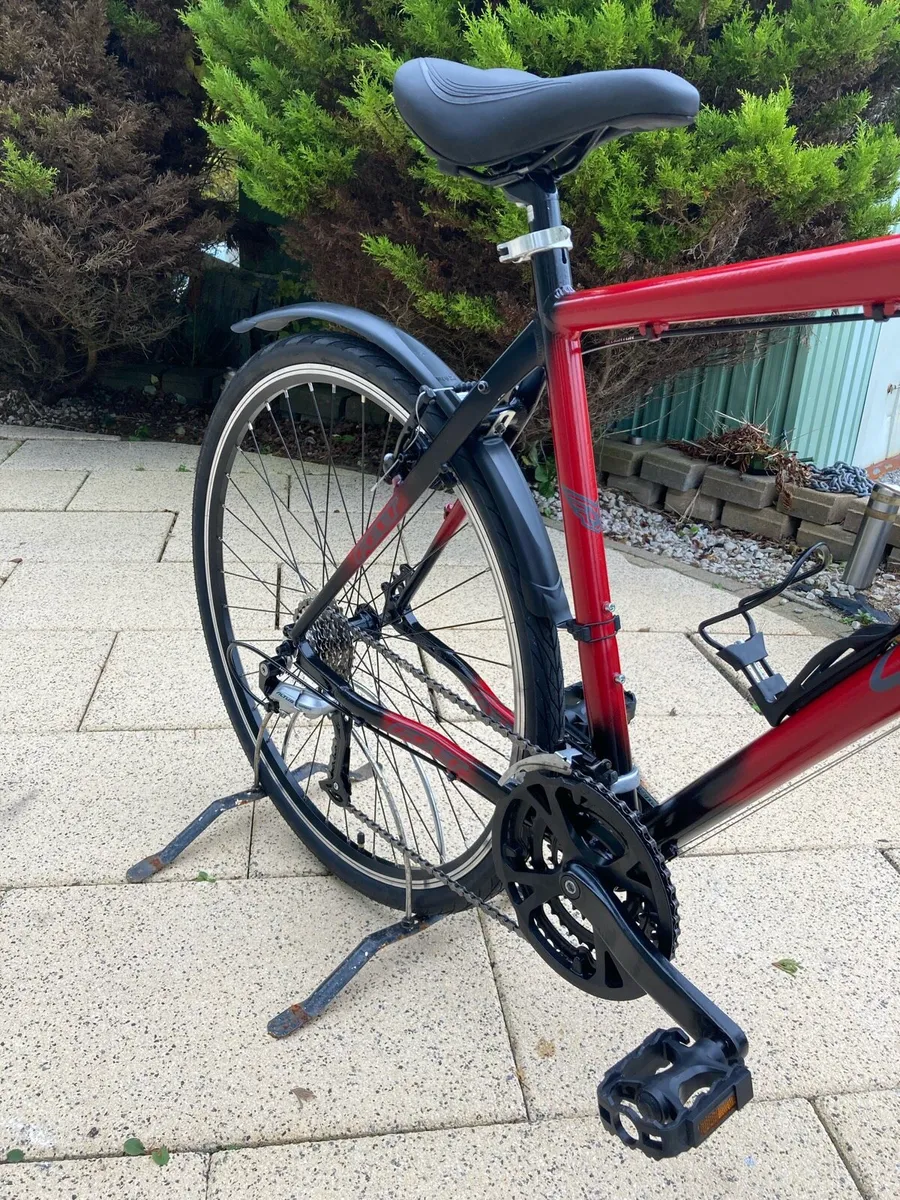 Felt QX 65 hybrid bike - Image 4