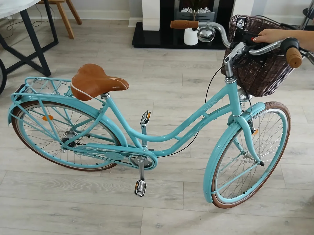 Woman Adult Bicycle & Girls bicycle - Image 1