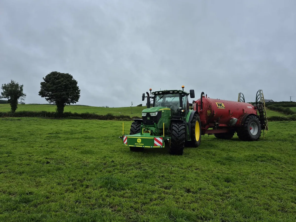 Tractor bumper/weight - Image 4