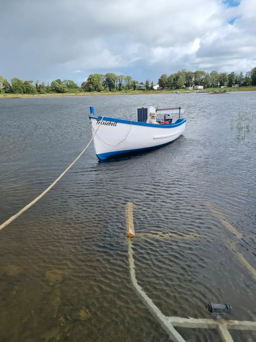 16ft fishing boat - Image 2