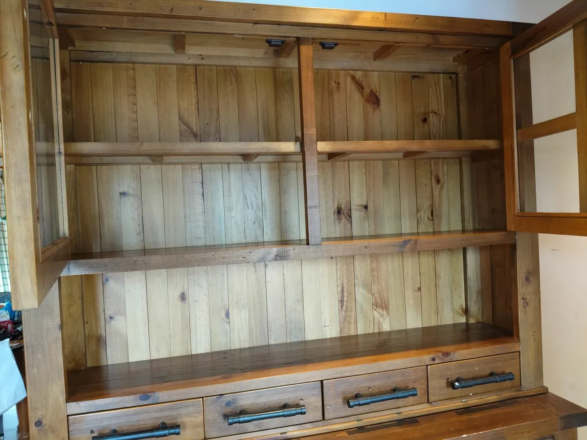 Rustic Style Country Kitchen Dresser - Image 2
