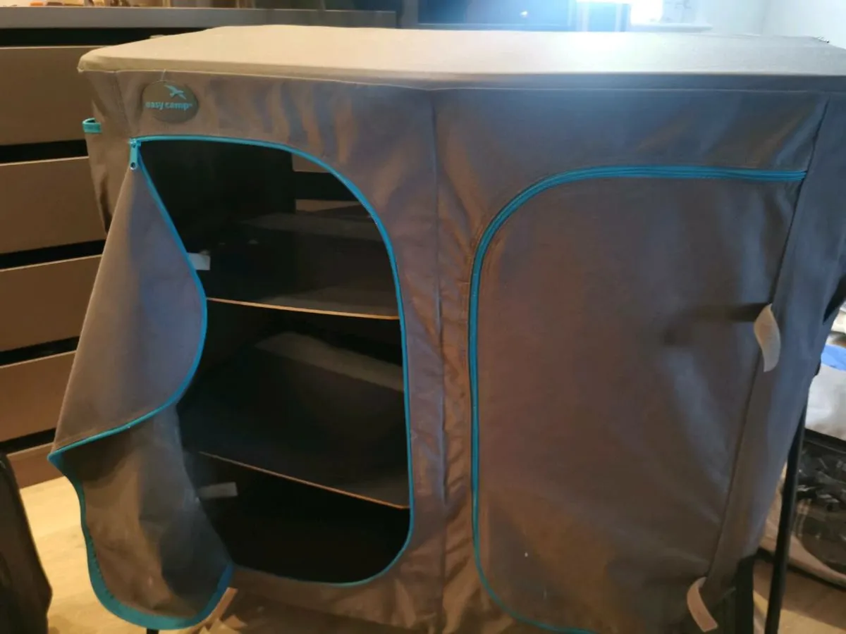 Easy camp Camping cupboards - Image 2