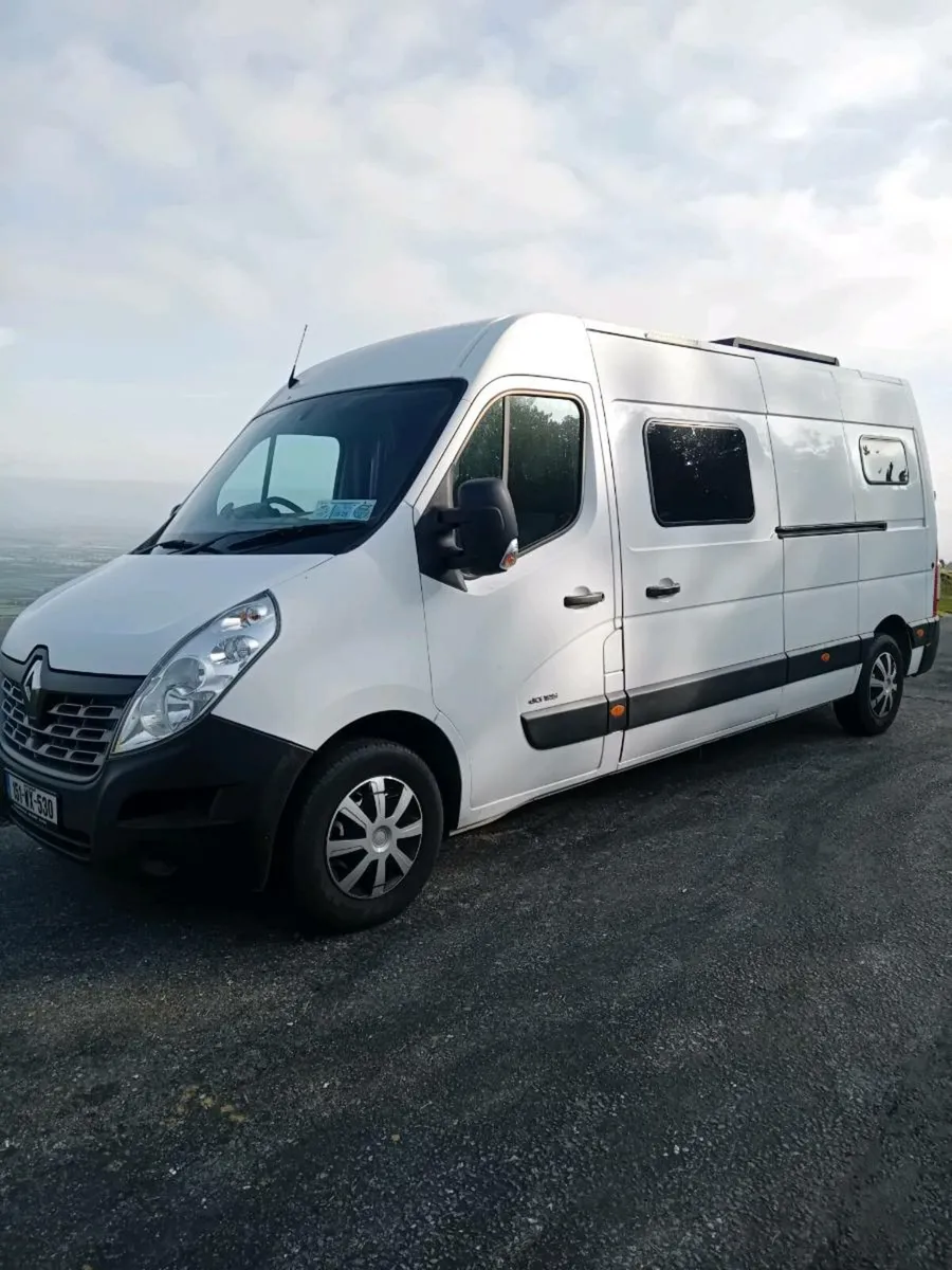 Renault master campervan 2015 - Image 1
