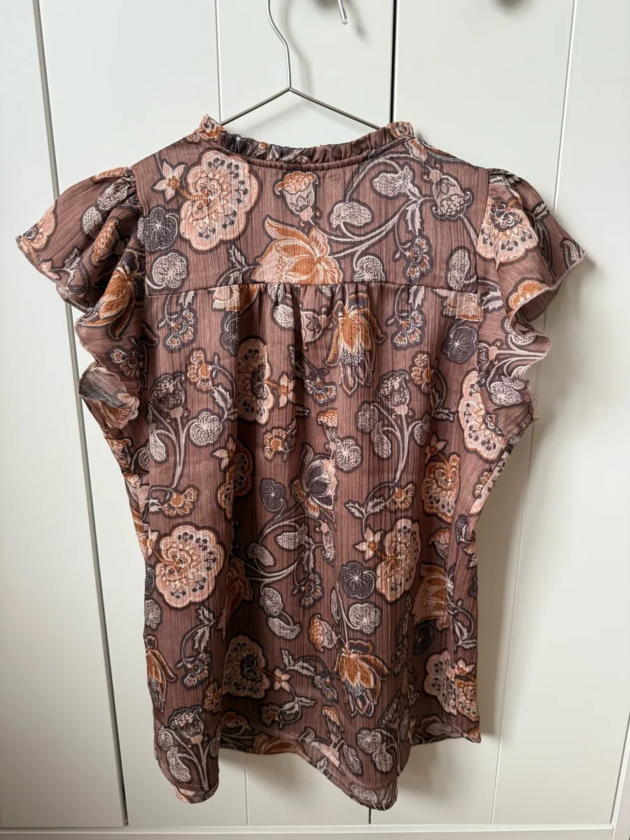 Next women ladies floral blouse t-shirt top - Image 3