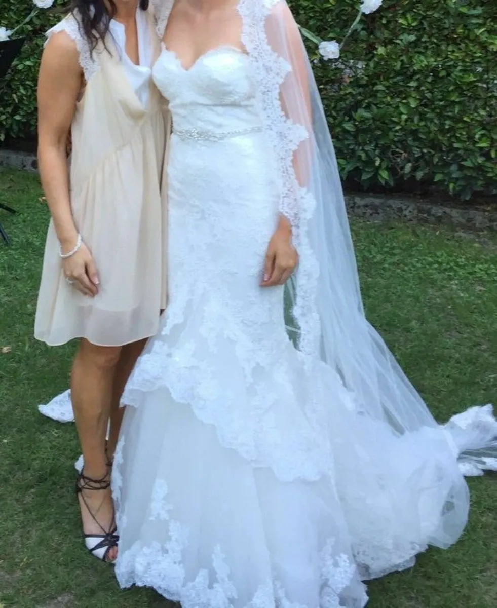 Enzoani Jodie Wedding Dress + Lace Veil, Size 8–10 - Image 1