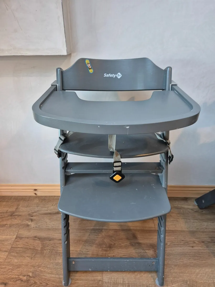 High Chair - Image 1