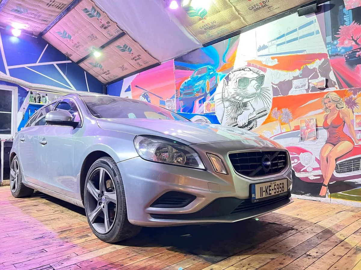 Volvo v60 R design 205 bhp LONG NCT AND TAX - Image 2