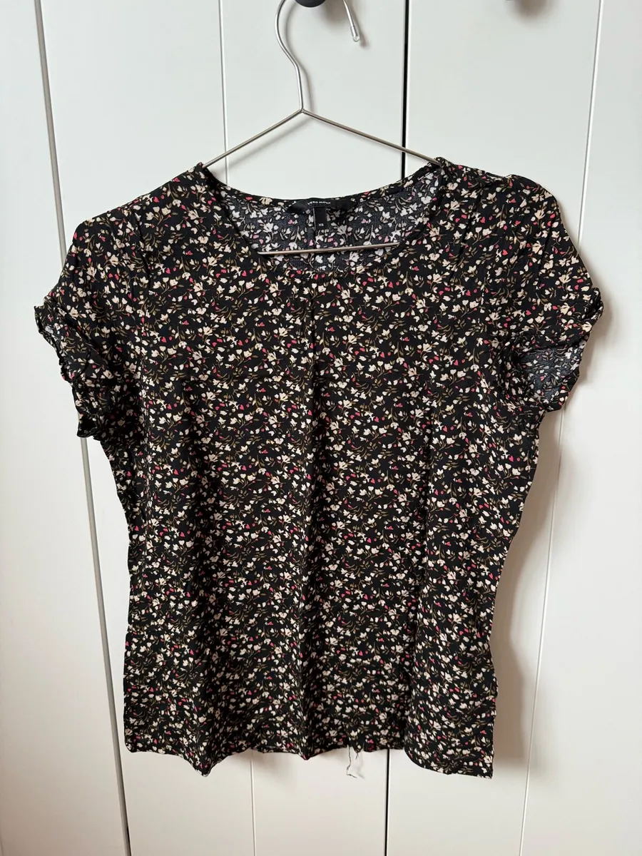 Vero Moda ladies women t-shirt top, mint condition - Image 1