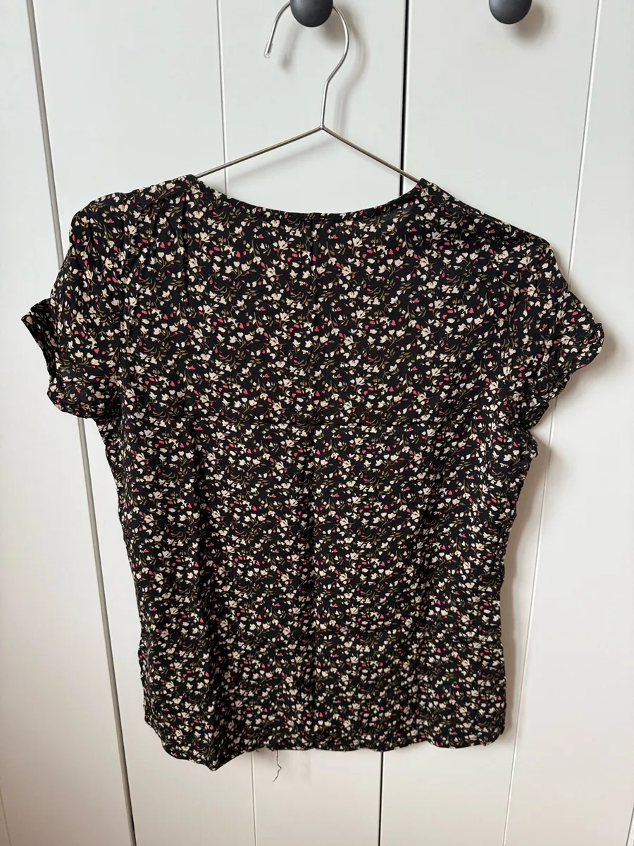 Vero Moda ladies women t-shirt top, mint condition - Image 3