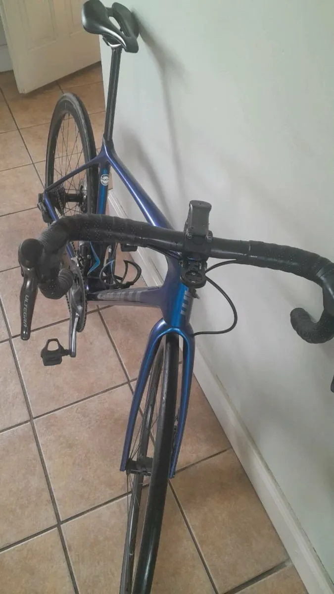 Giant TCR Advanced Pro 0 Disc Bike - Image 4
