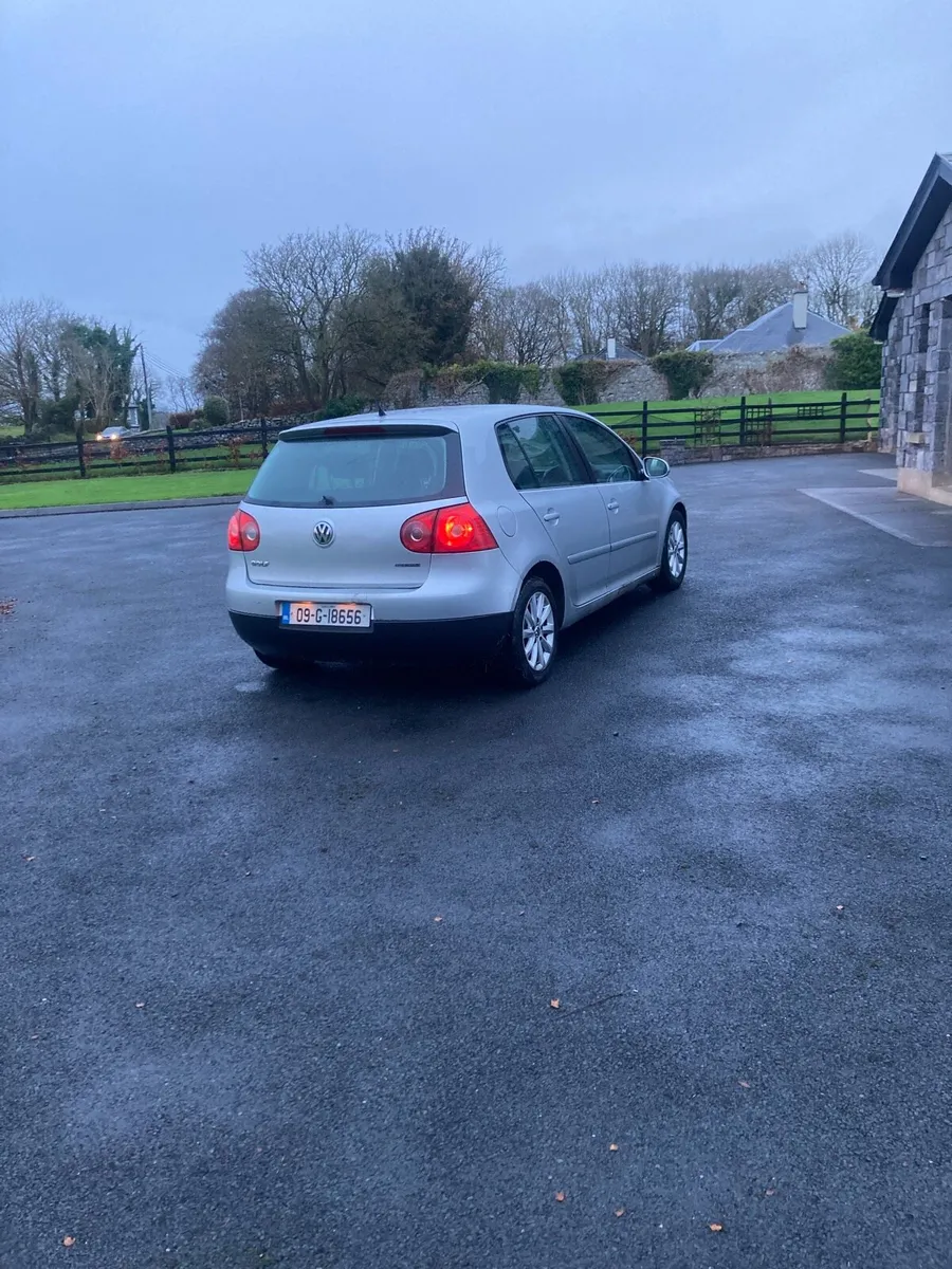 Volkswagen Golf mrk5 - Image 2
